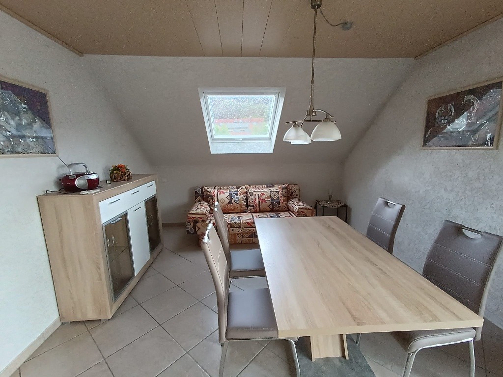 esszimmermitsofa esszimmermitsofa